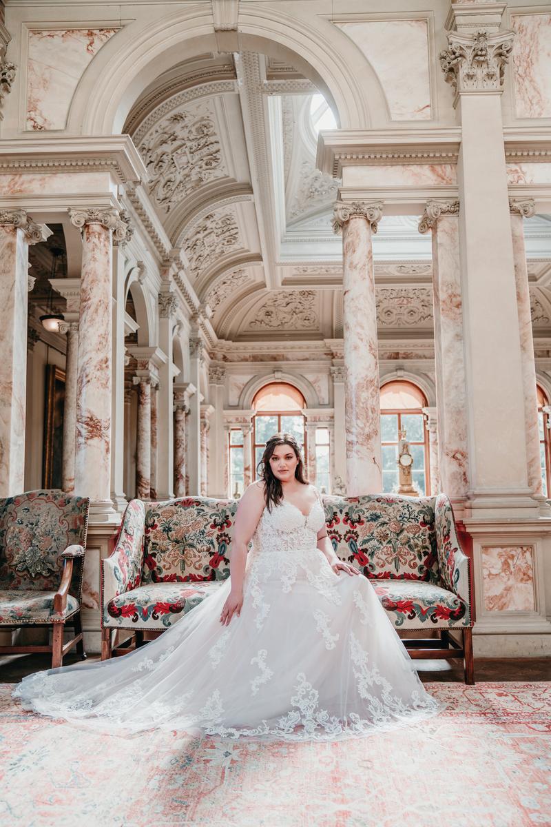 Allure 9730 - Size 22