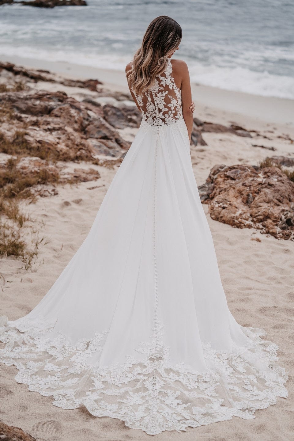 Allure 9905 - Size 10