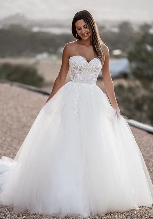 Allure A1104 - Size 8