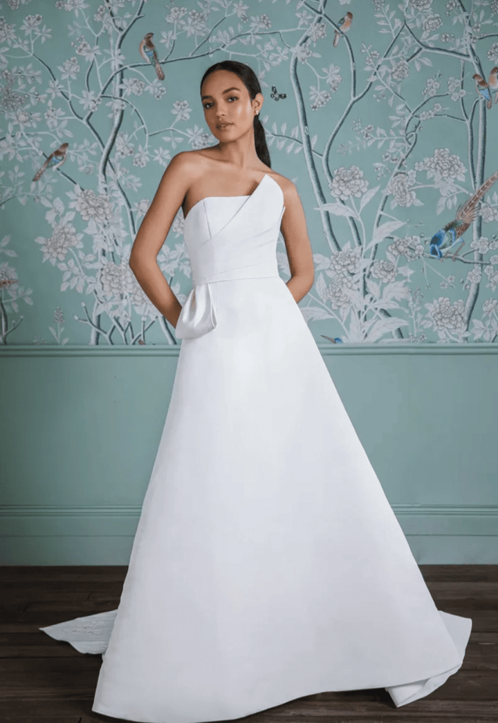 Anne Barge Carmel - Size 10