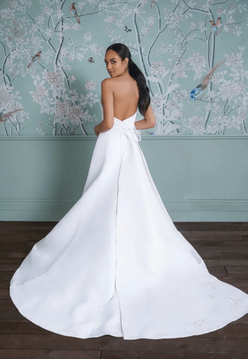 Anne Barge Carmel - Size 10