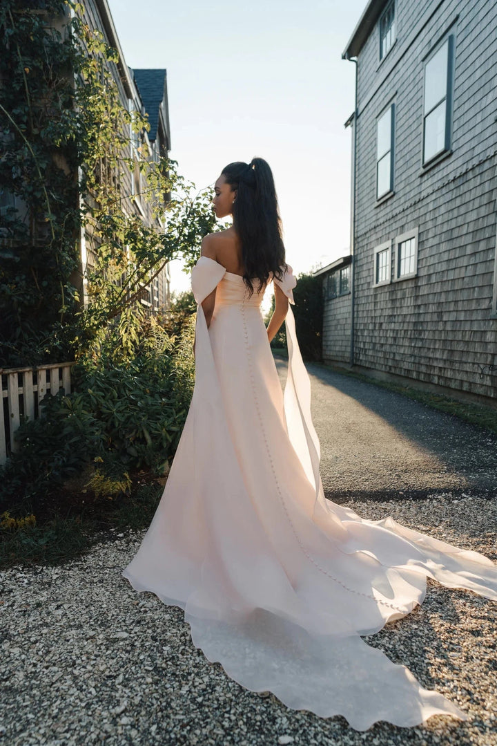 Blue Willow by Anne Barge Macy - Size 12