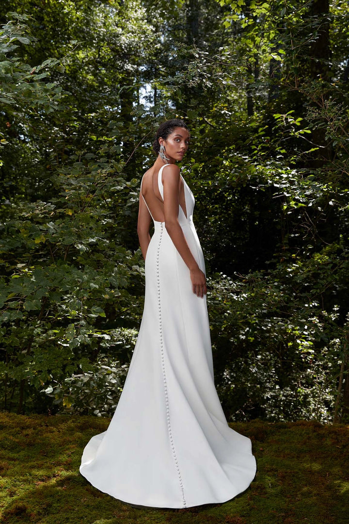 Anne Barge Wish - Size 12