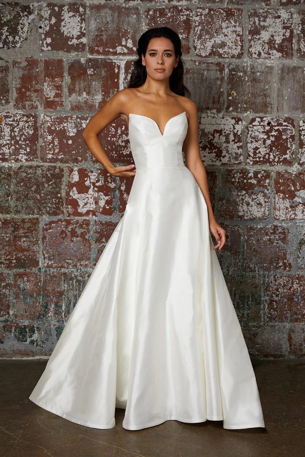 Antonio Gual Makayla - Size 8 – Luxe Redux Bridal