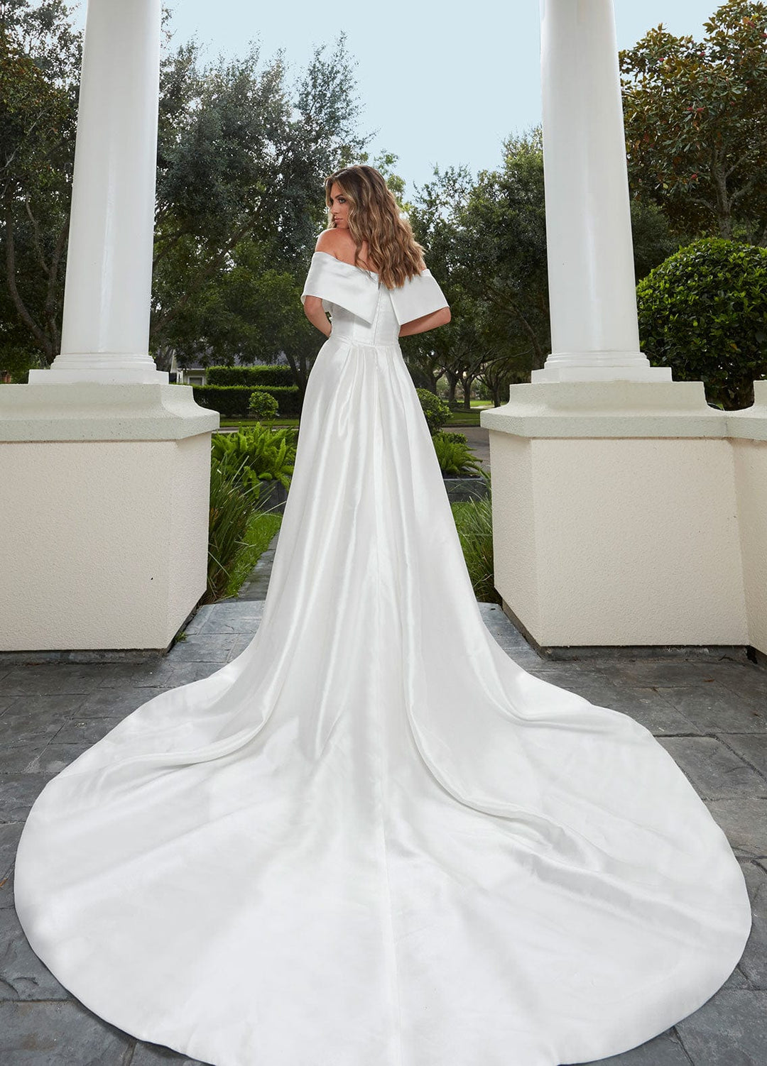 Ashley & Justin 10916 - Size 10