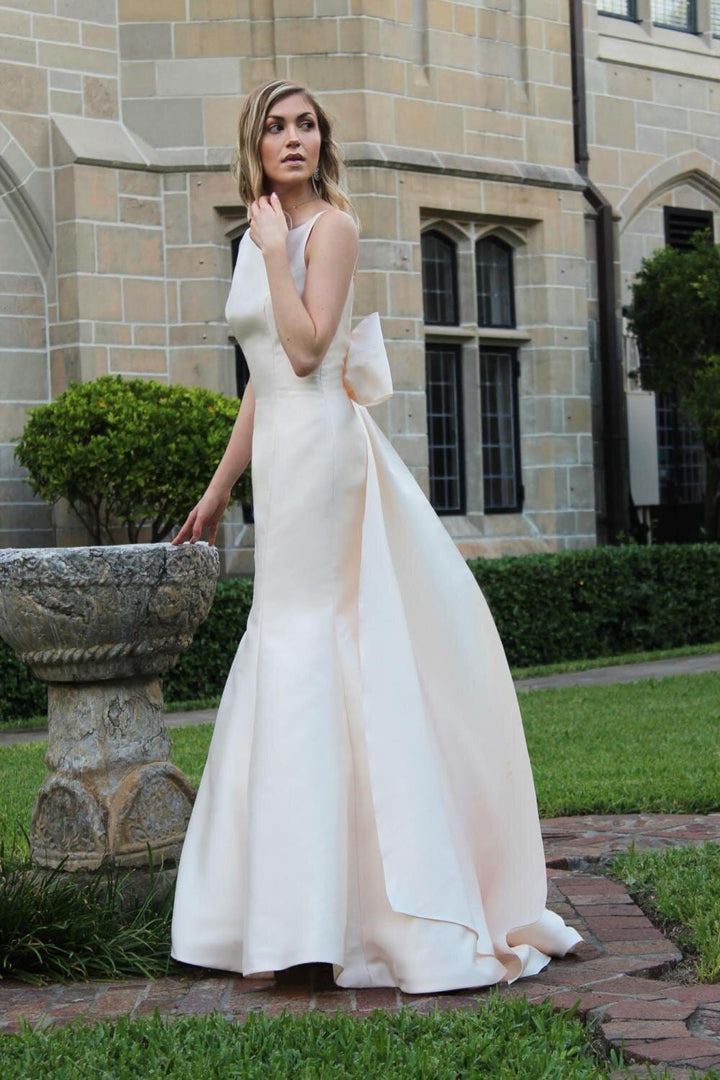 Augusta Jones D698W Sloane - Size 8
