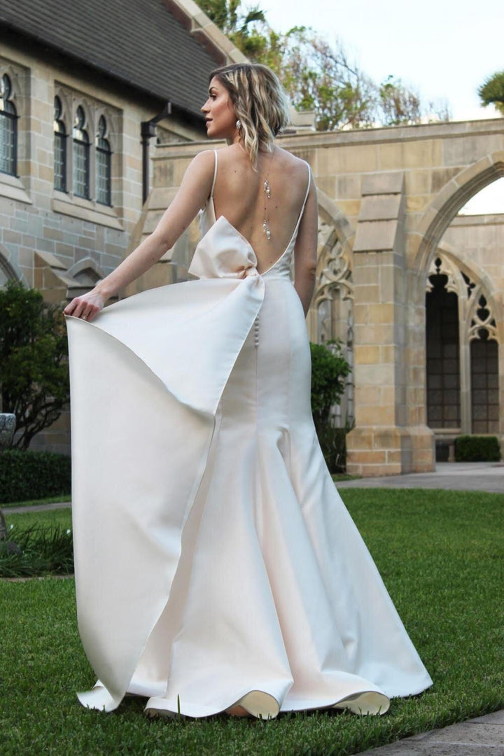 Augusta Jones D698W Sloane - Size 8