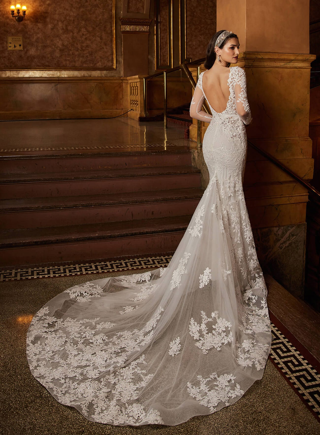 Calla Blanche Amari - Size 12