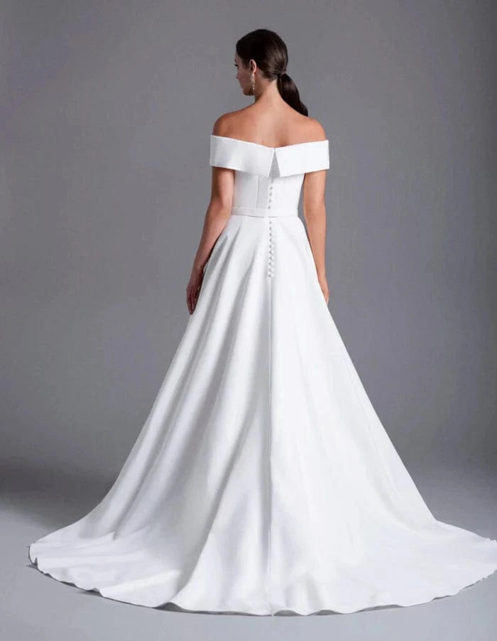 Caroline Castigliano Kaia - Size 14