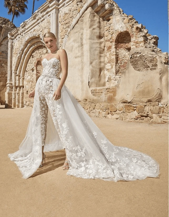 Casablanca 2464 Overskirt - Size 12