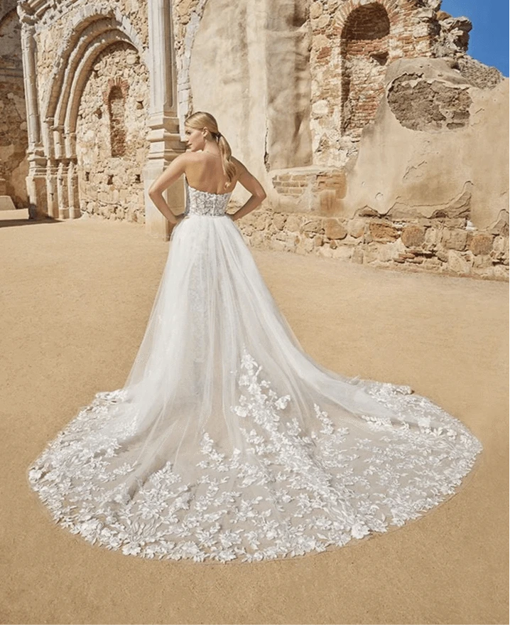 Casablanca 2464 Overskirt - Size 12