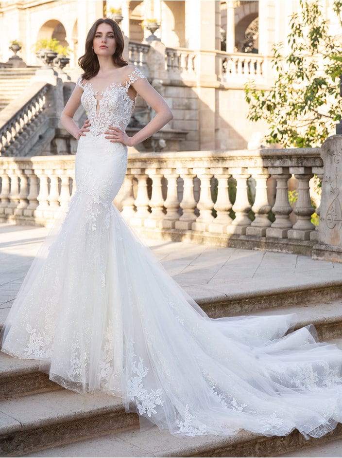 Élysée by Enzoani Narcisse - Size 10