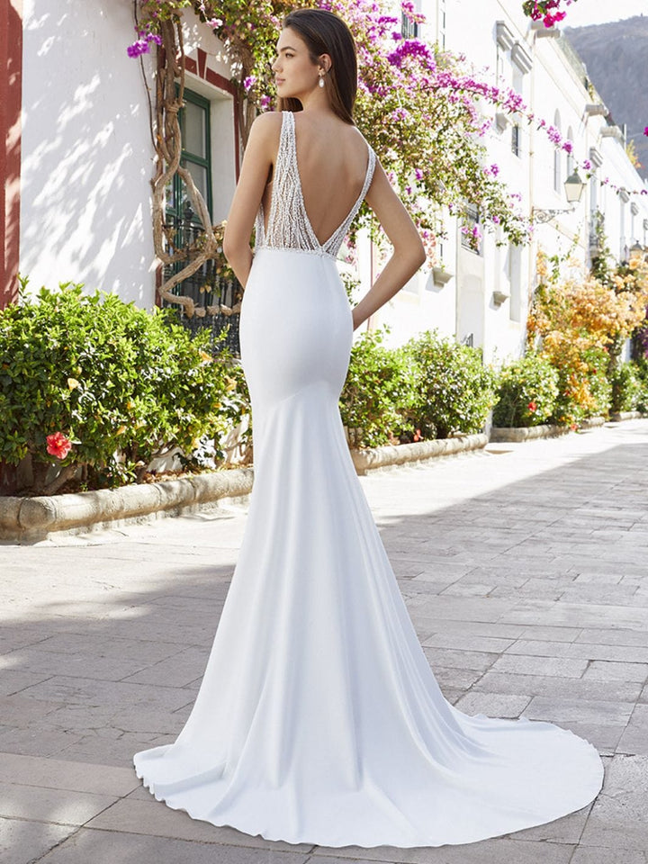 Love by Enzoani Betsy - Size 14