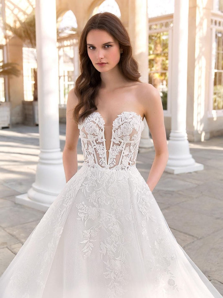 Enzoani Shayla - Size 8