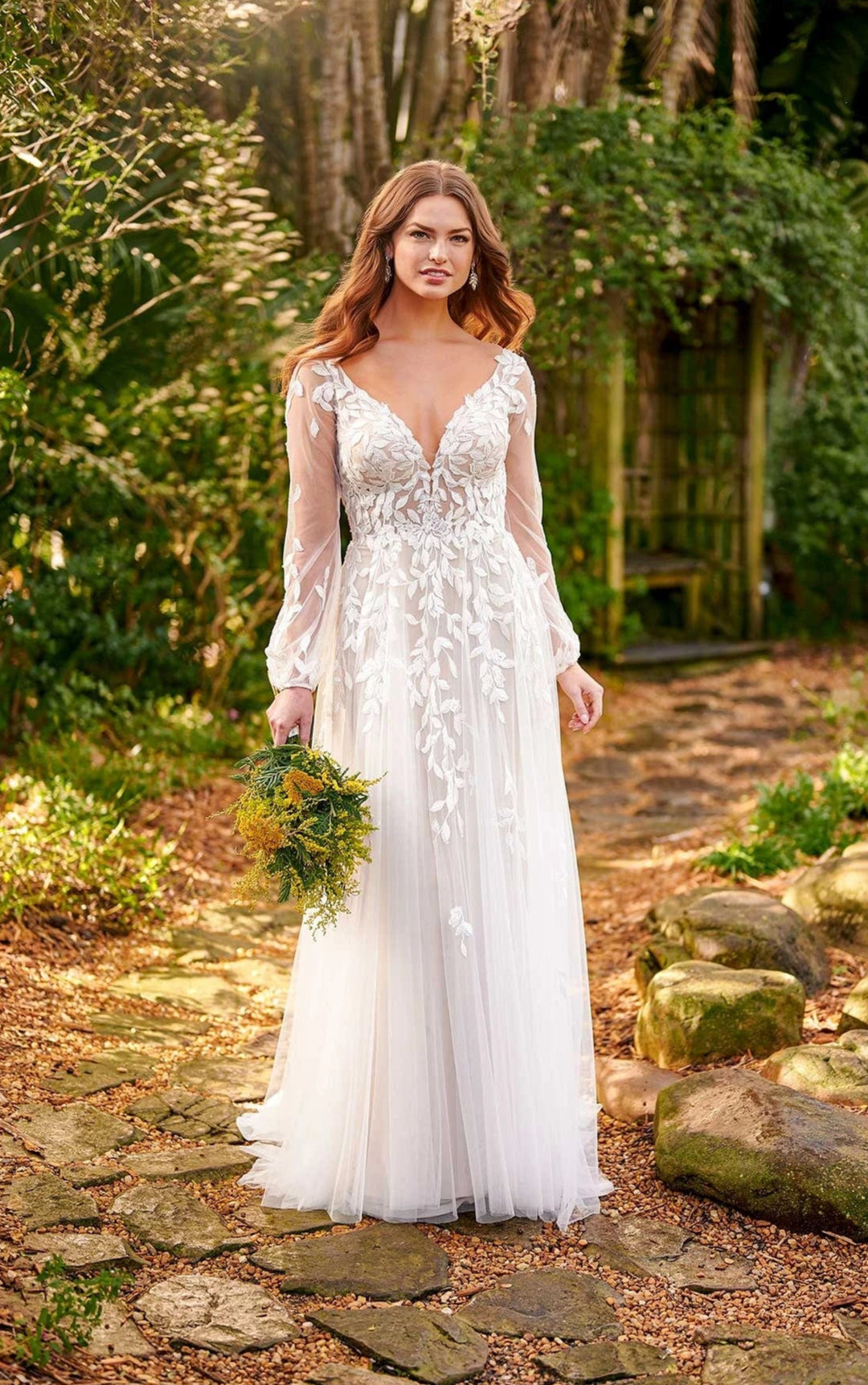 Essense of Australia D3145 - Size 10