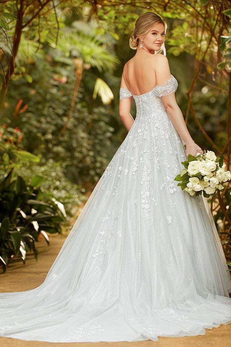 Essense of Australia D3221 - Size 24