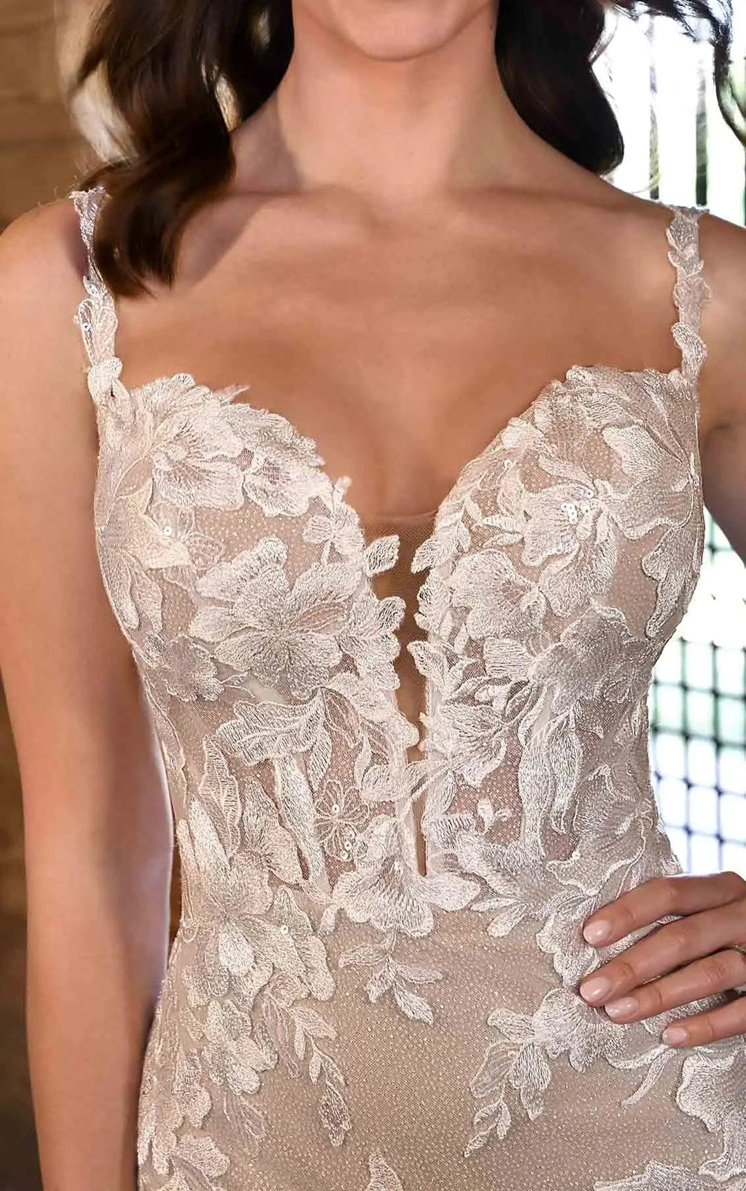 Essense of Australia D3393 - Size 16