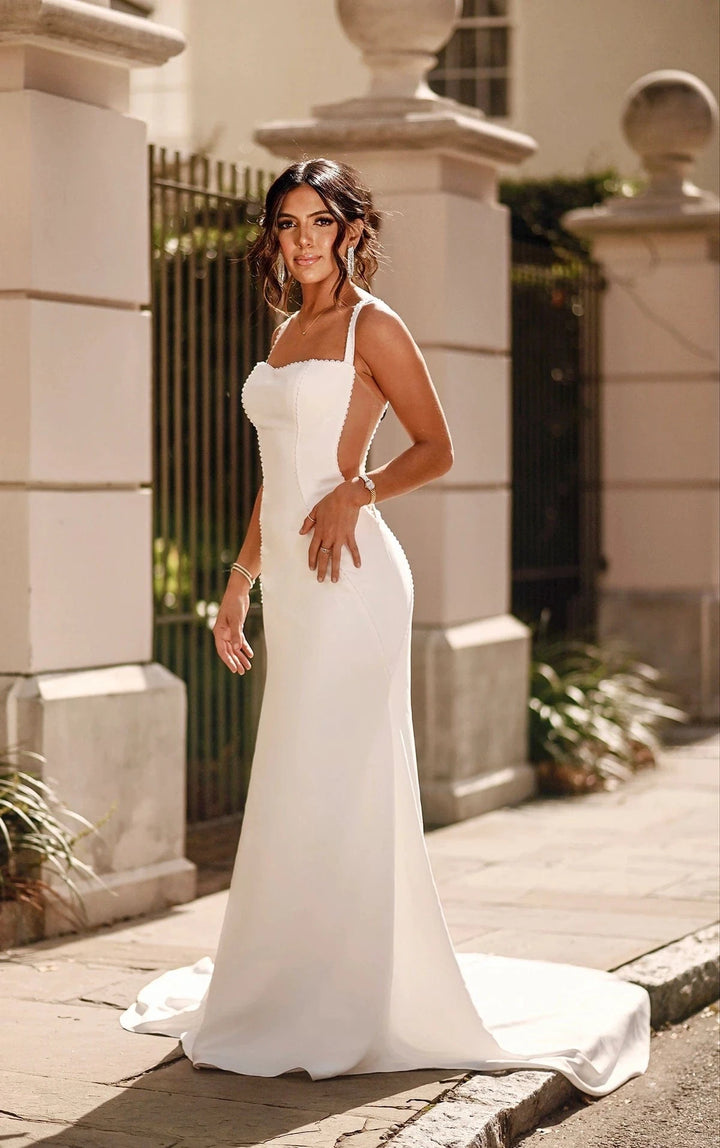 Essense of Australia D4101 - Size 12