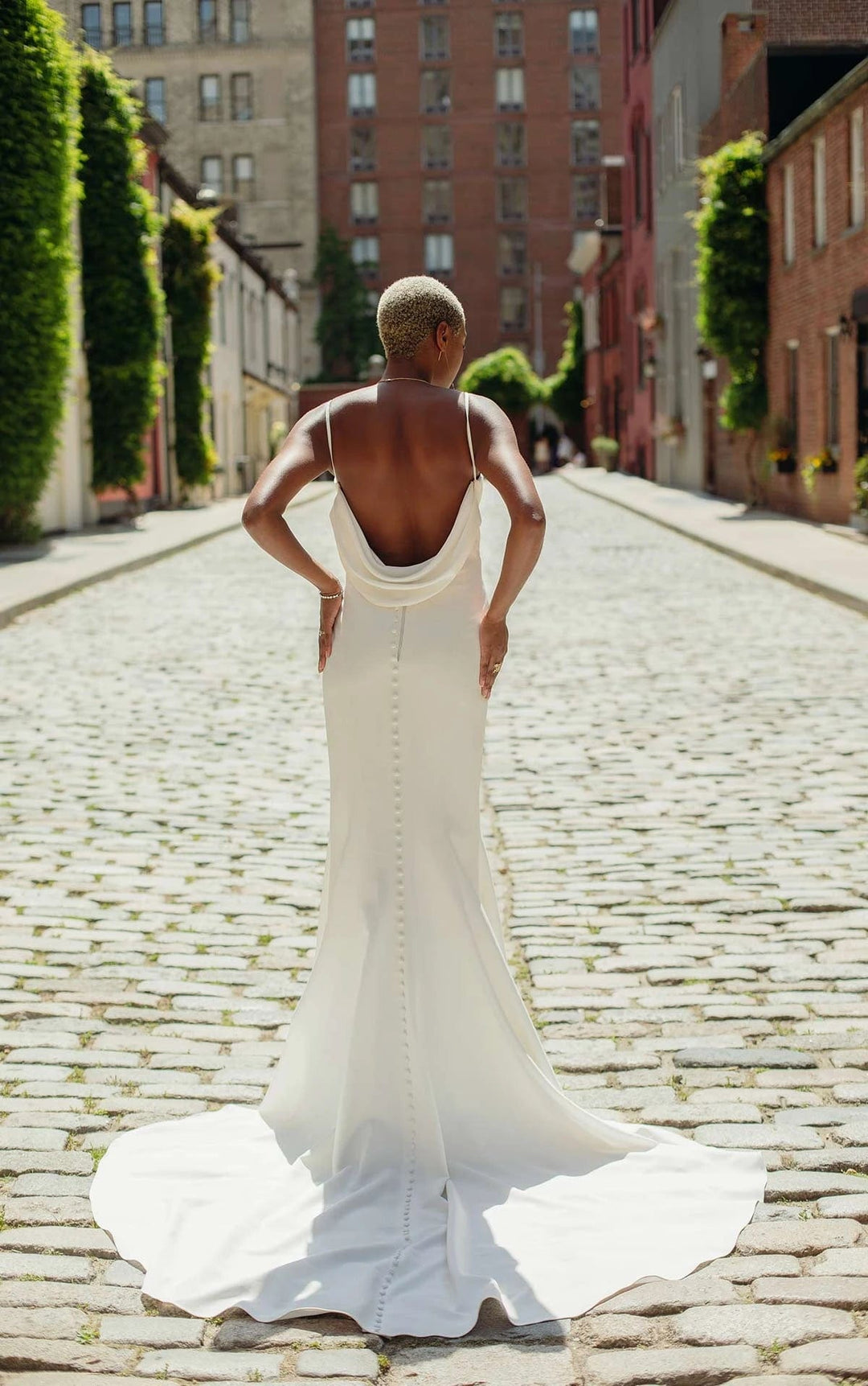 Essense of Australia D3524 - Size 16