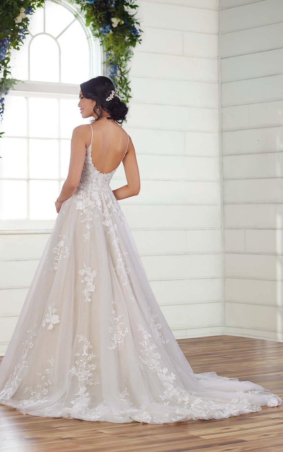 Essense of Australia D3032 - Size 12