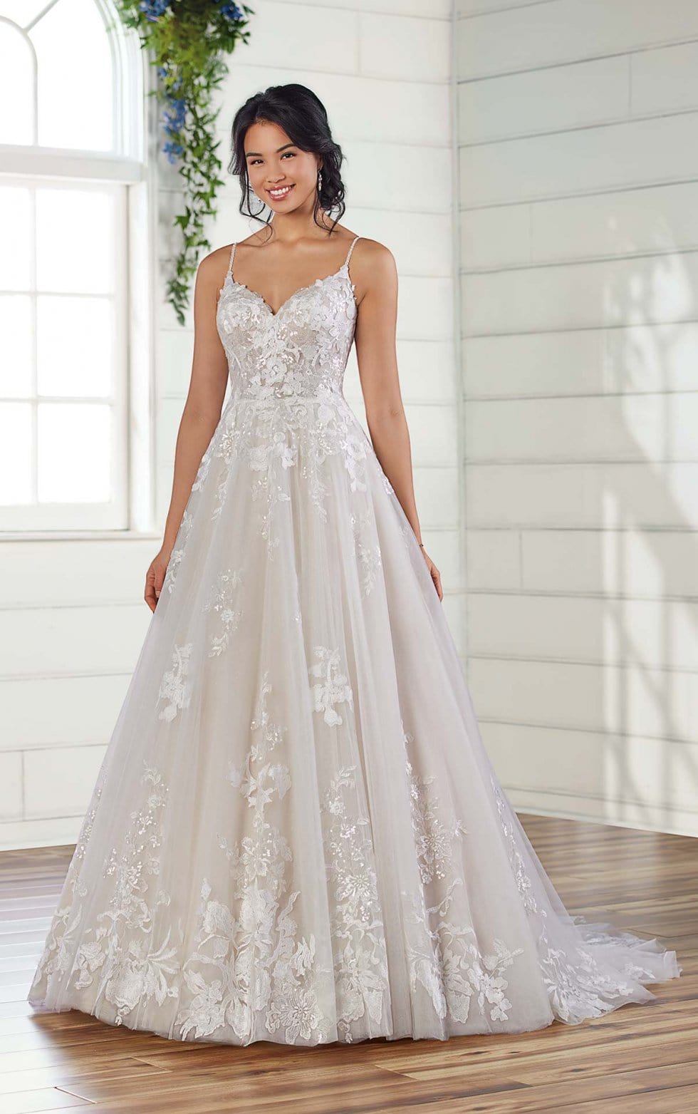 Essense of Australia D3032 - Size 12