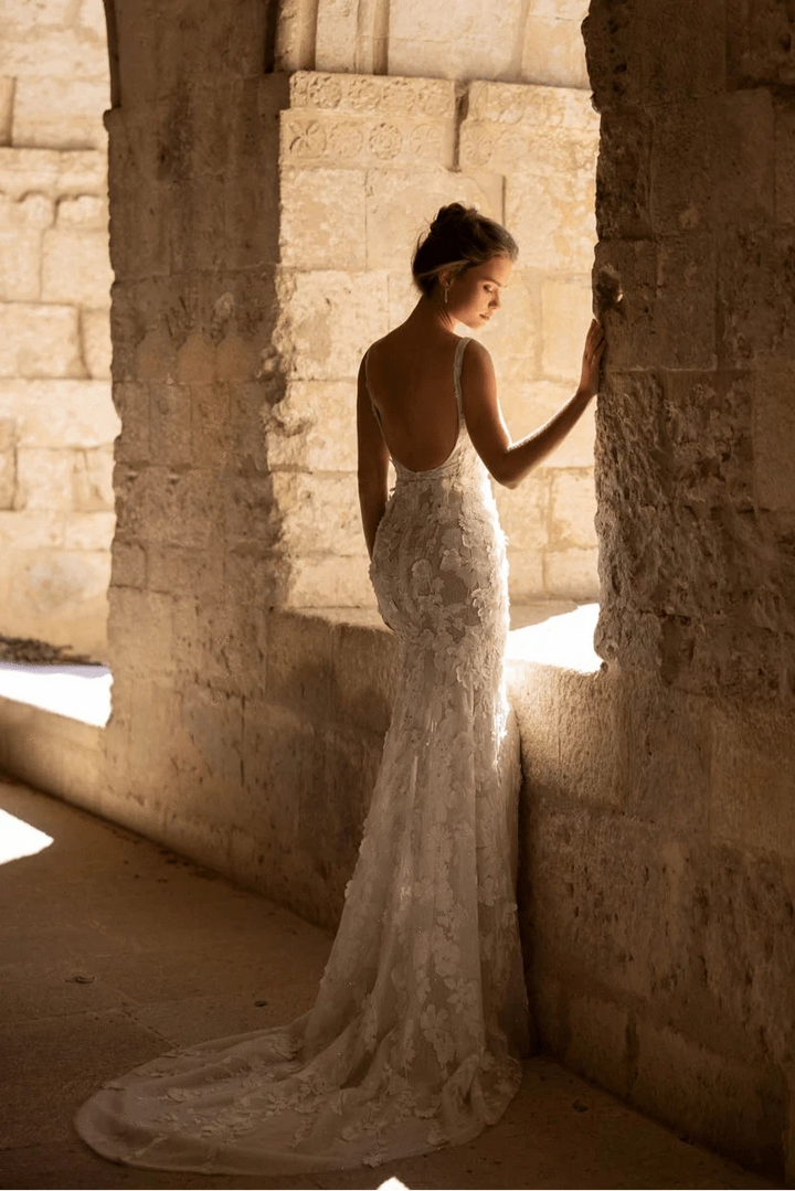 Eva Lendel Santiago - Size 10