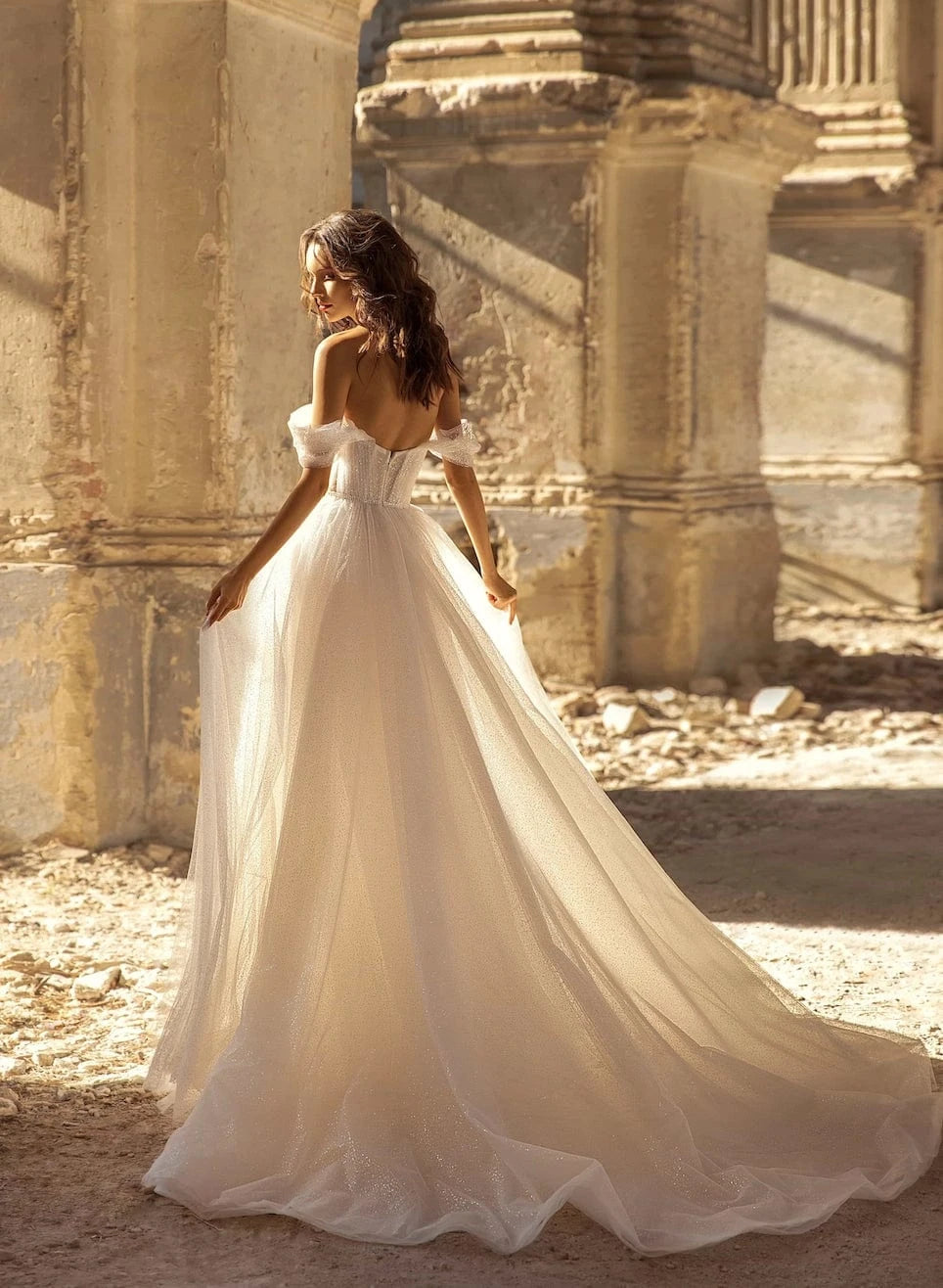 Eva Lendel Sky - Size 8