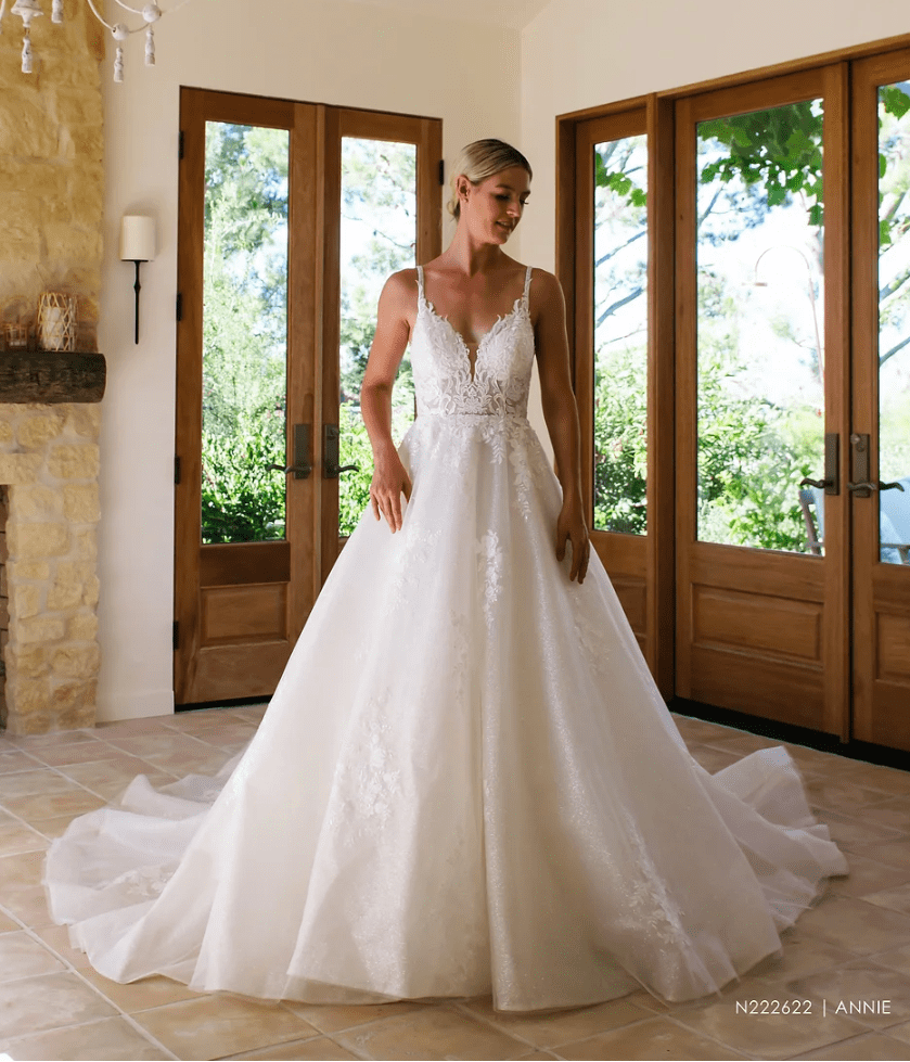 1800s wedding dress Evelyn Bridal Annie