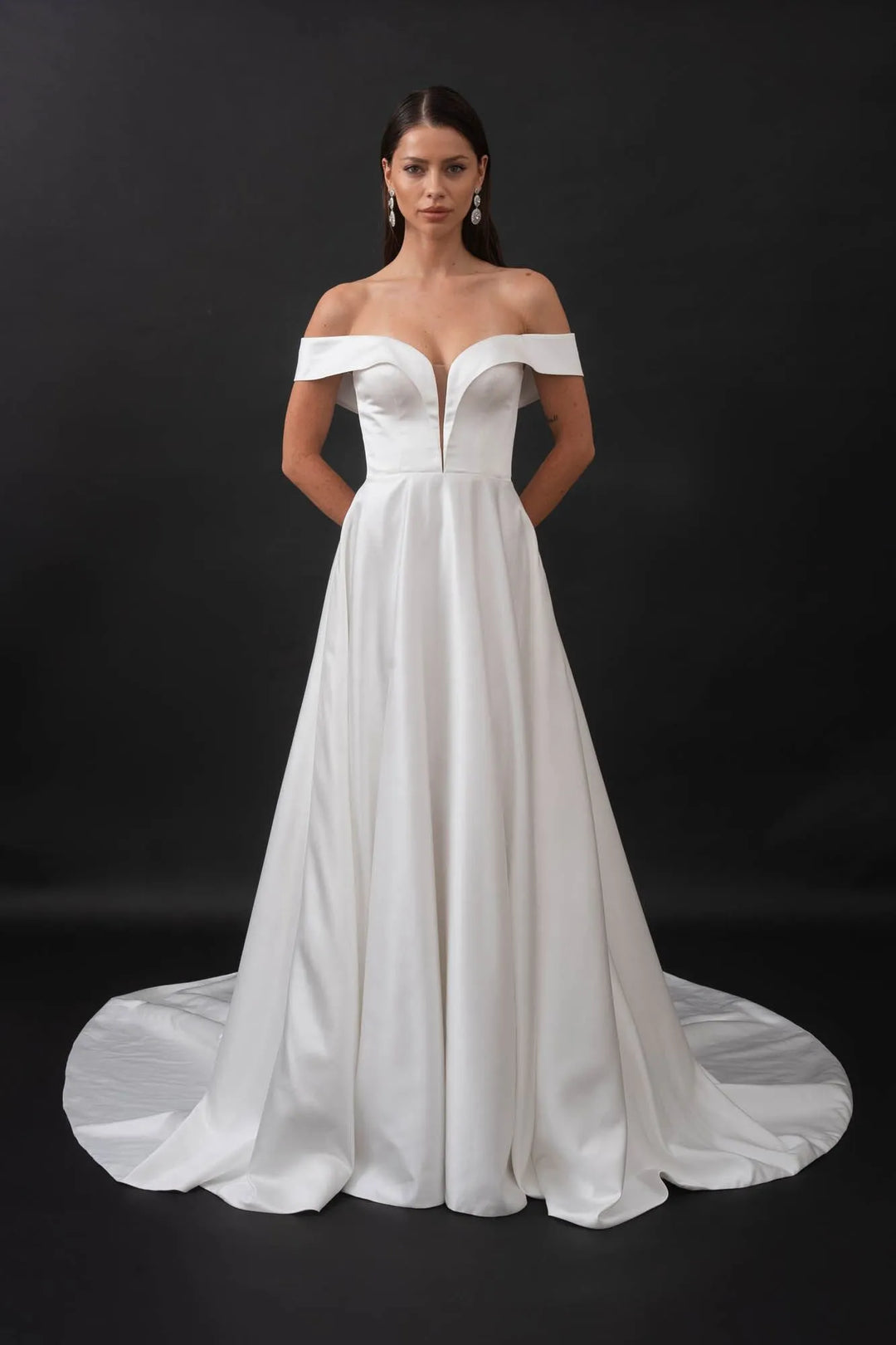 Evie Young Miller - Size 8