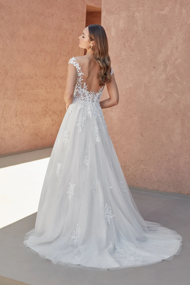 Adore by Justin Alexander 11326 - Size 14