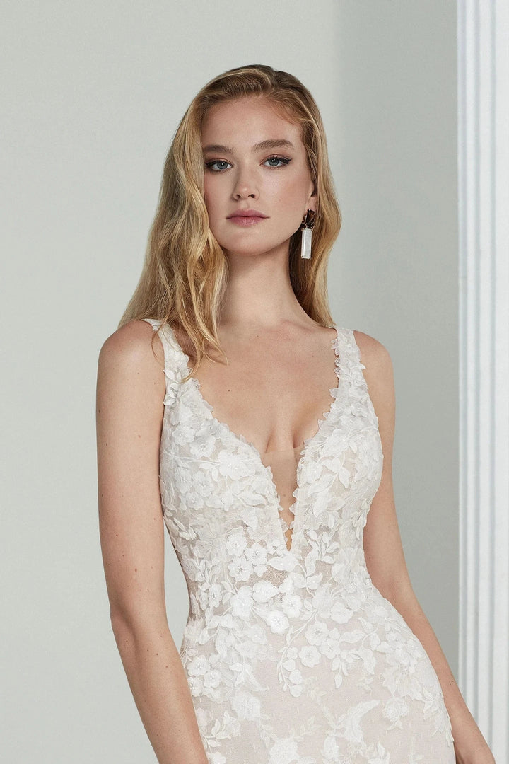 Signature by Justin Alexander 99212 - Size 14