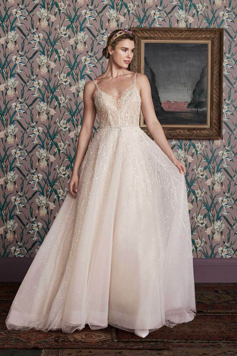 Justin alexander ball gown hotsell wedding dress