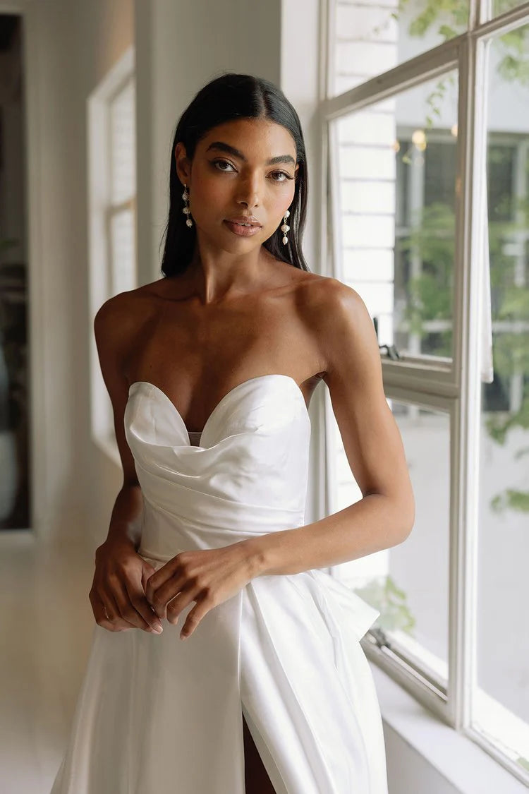 La Premiere Amira - Size 12