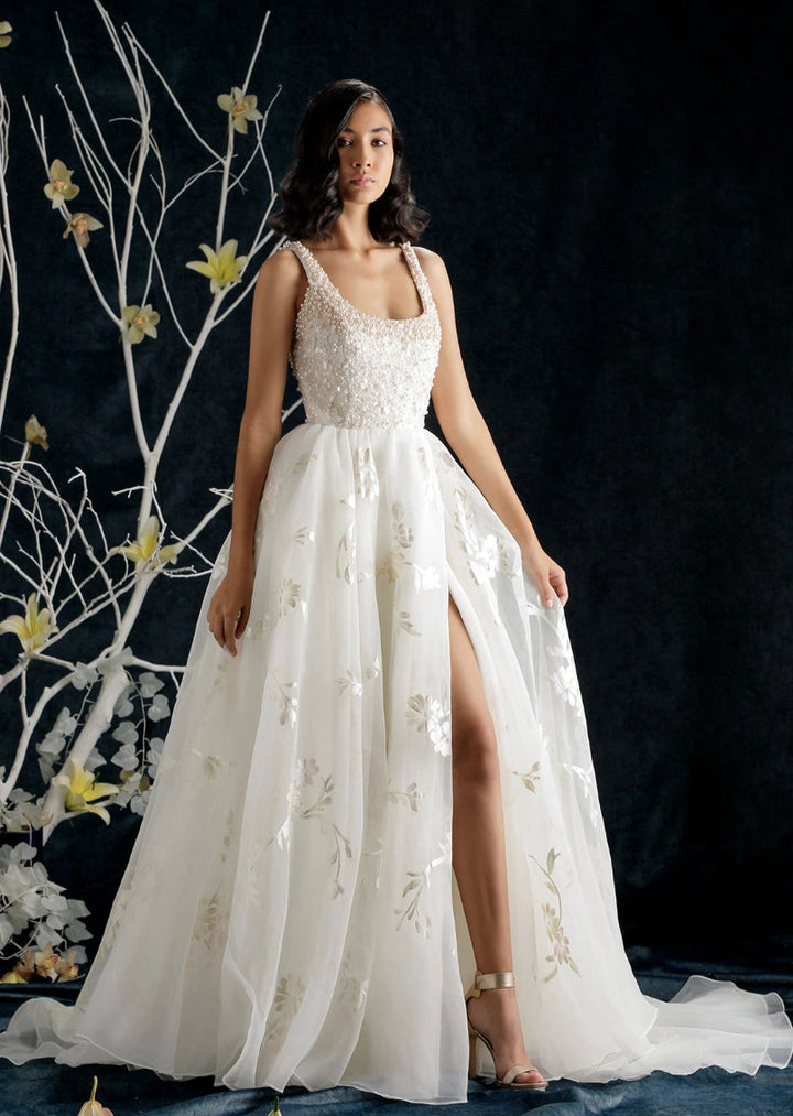 Lotus Threads 23152 - Size 4