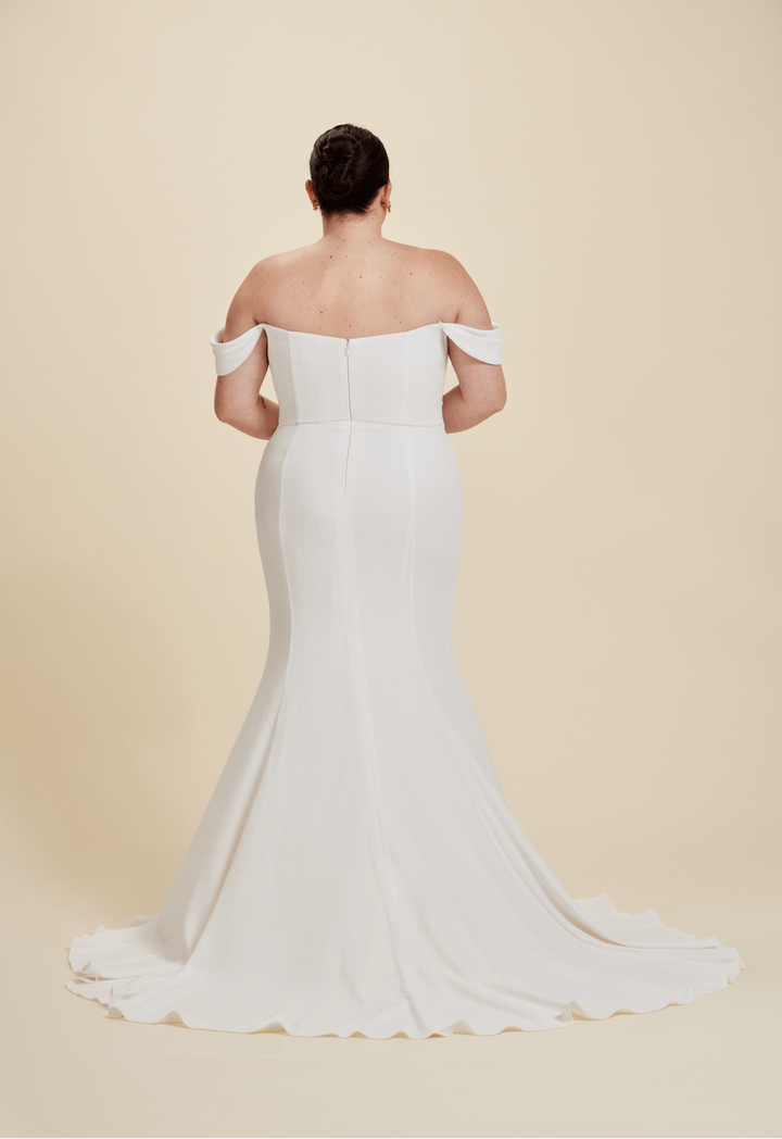 Luxe Privée Louella