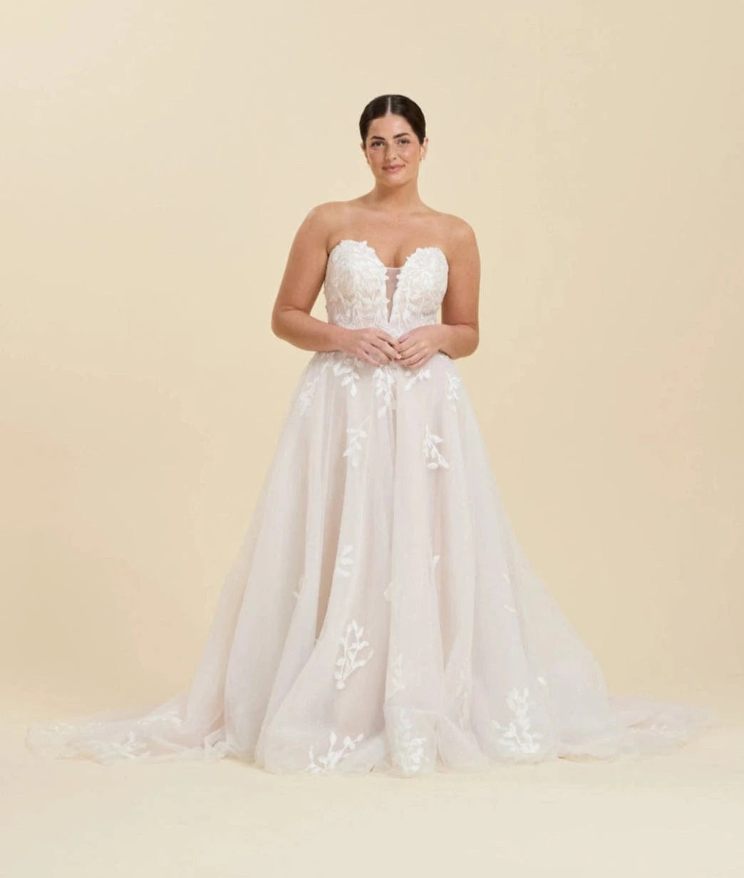 Luxe Prive Mariam 28 / Ivory/Ivory Luxe Prive Mariam 28 / Ivory/Ivory