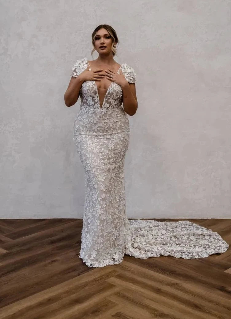 Made With Love Darcy Size 12 – Luxe Redux Bridal