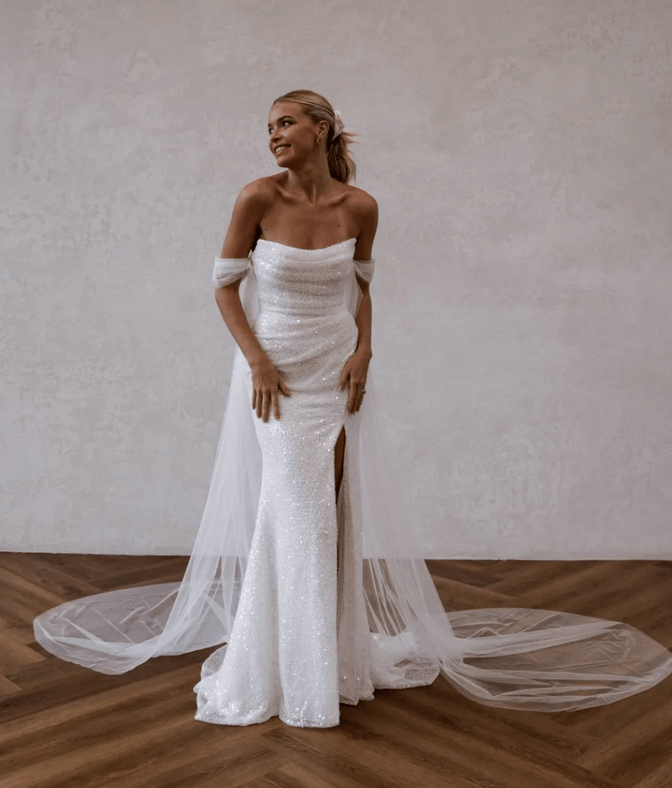 chinese dress ladies Custom Made Luxury Wedding Pre-Loved Wedding Dress (Amal) – Sissily Designs