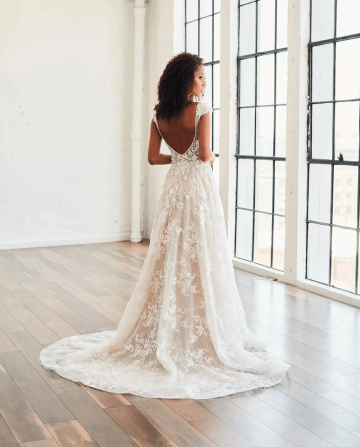 Madi Lane Nakira SR2335 - Size 18