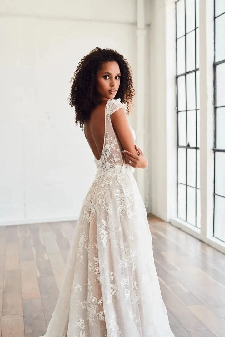 Madi Lane Nakira SR2335 - Size 18