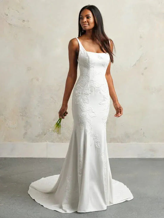 maggie sottero designer wedding dress Bentley Midgley Color:Floral Green قمصان رجالية Lainey's Little Dress -