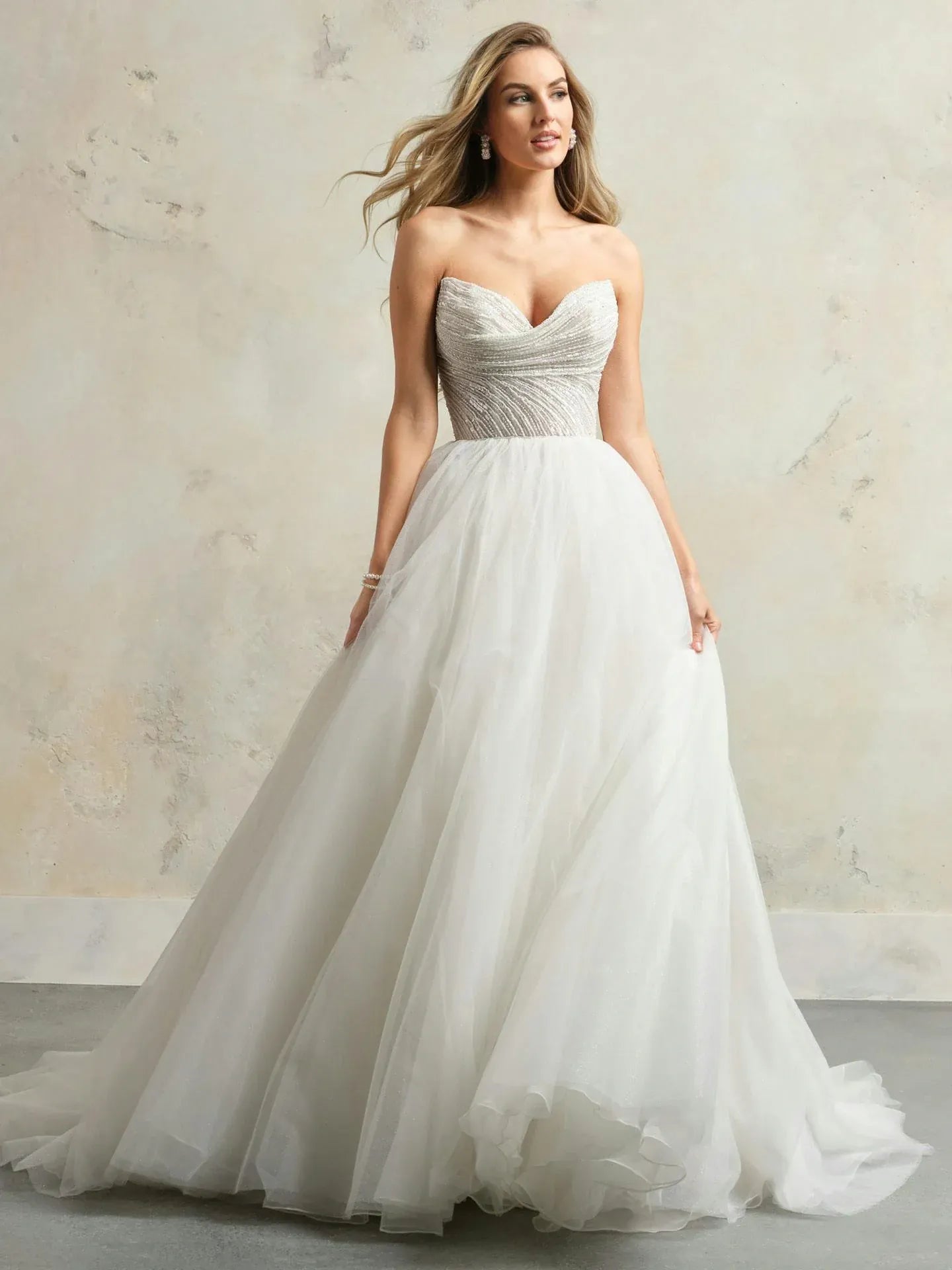 Maggie Sottero Brogan Wedding Dress – Strapless Glitter Tulle Ball Gown with Beaded Bodice and Pointed V Neckline – Size 14 – Luxe Redux Bridal