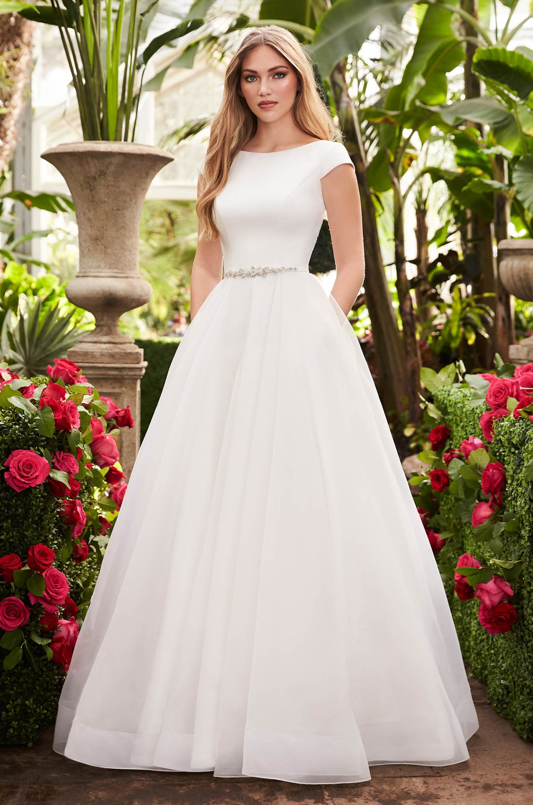 Mikaella 2253 - Size 10