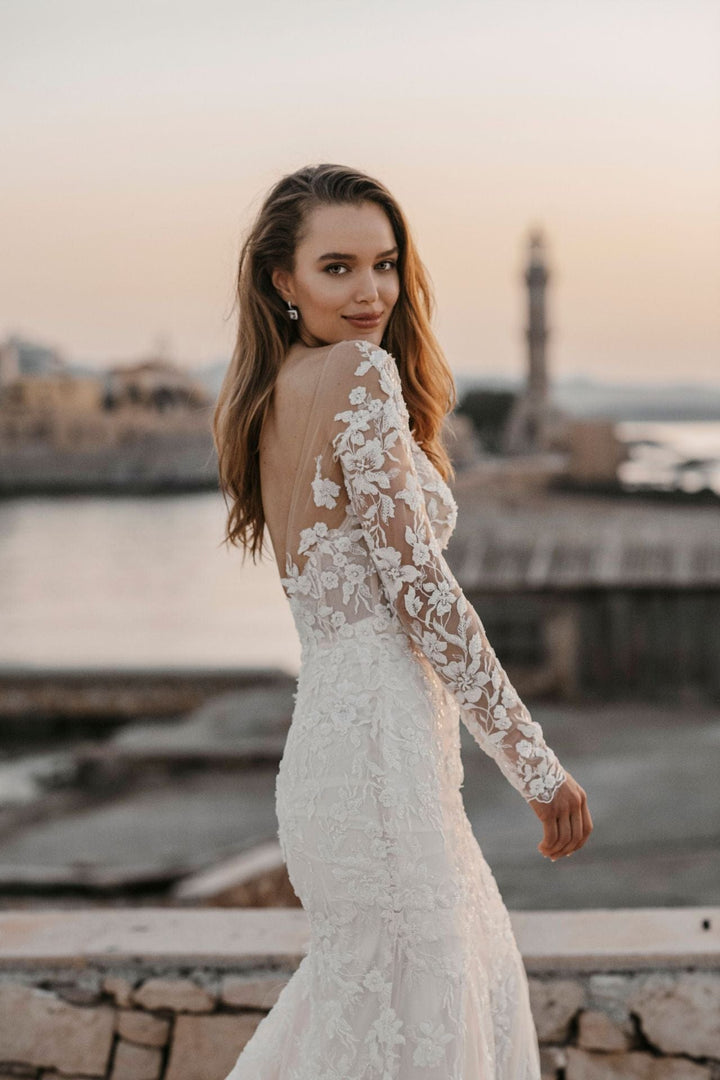 Milla Nova Elena - Size 16