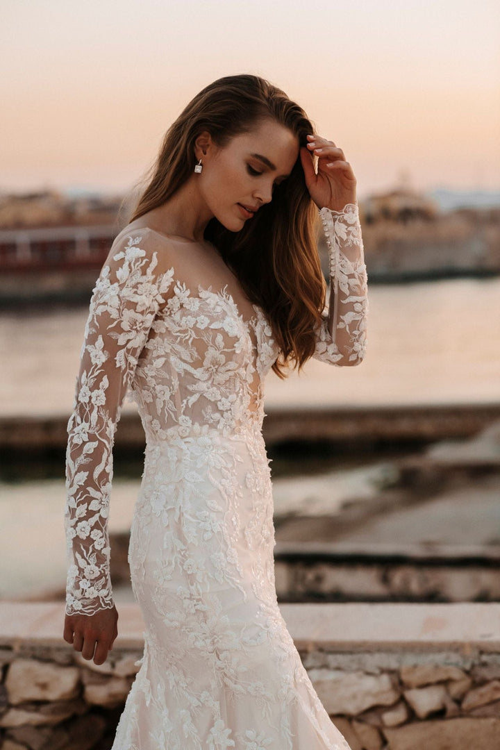 Milla Nova Elena - Size 16