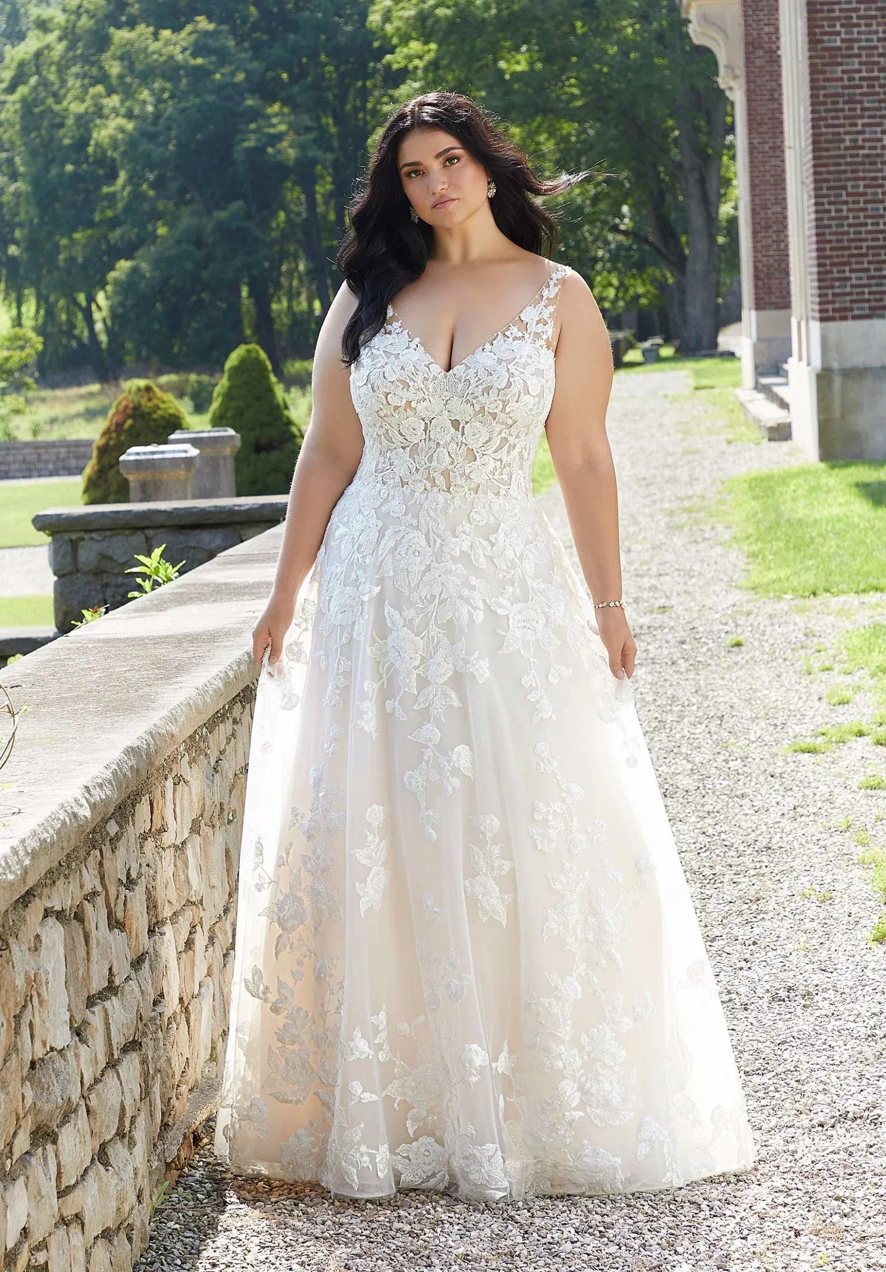 Morilee Erica - Size 22W – Luxe Redux Bridal