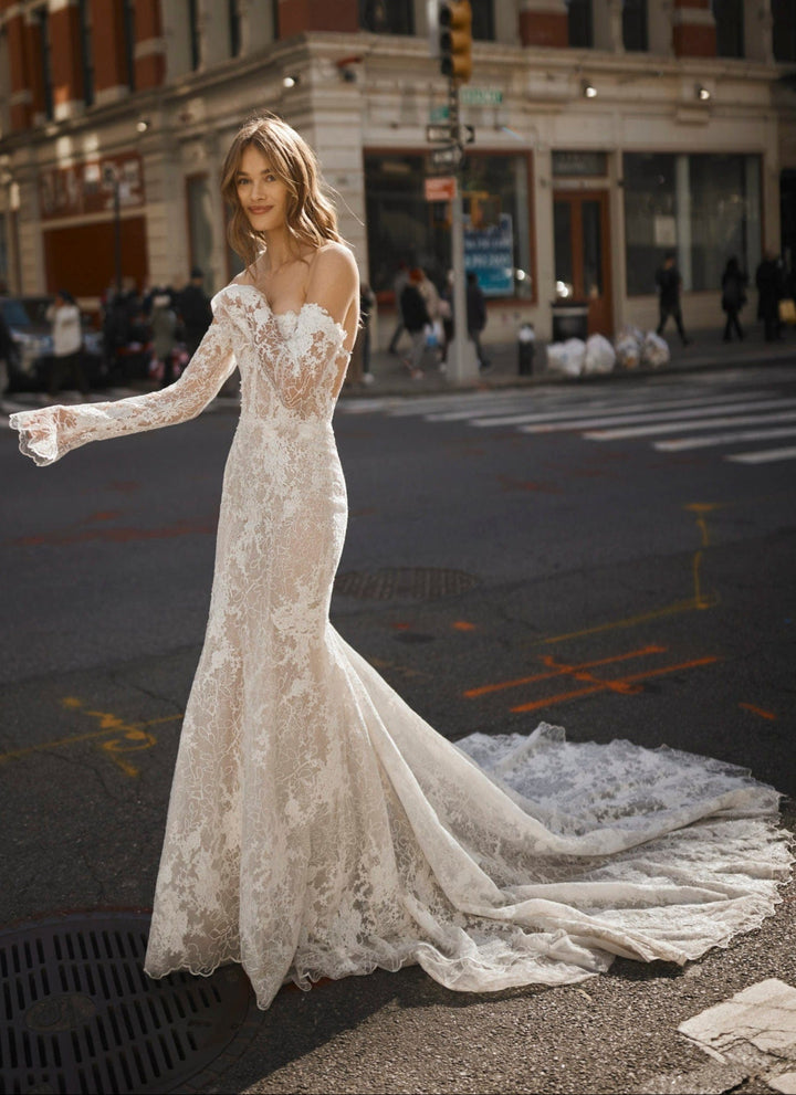 Netta BenShabu Diana - Size 8