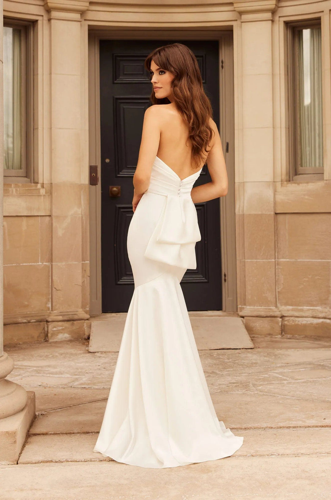 Paloma Blanca P5030 Bow - Size 12
