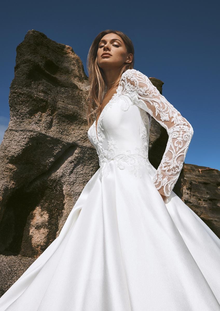 Pronovias Bangioc - Size 10