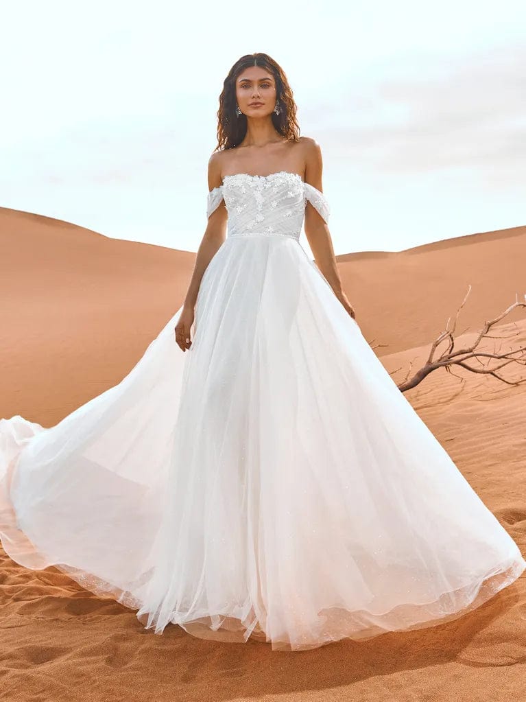 Pronovias Danxia - Size 8